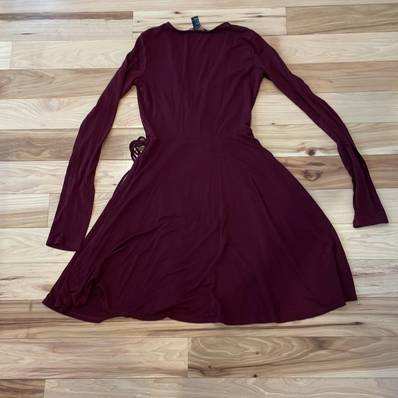 Forever 21 faux wrap dress cranberry burgundy size small - Picture 4 of 4